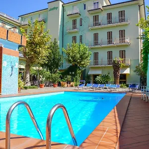 Hg Cappelli 3*, Montecatini-Terme Włochy