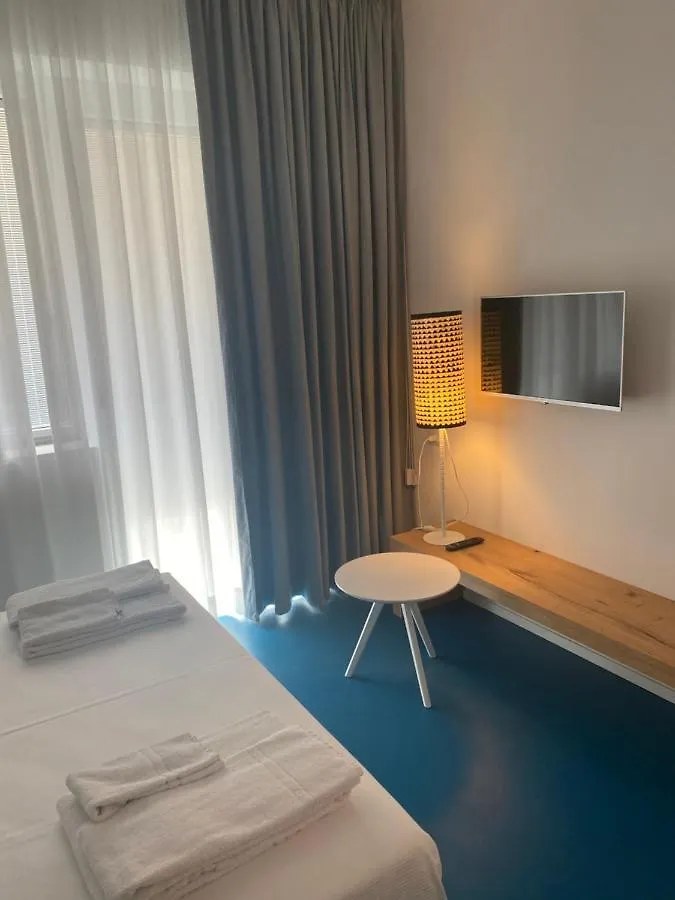 シラクーサ Near Ortigia Bed & Breakfast